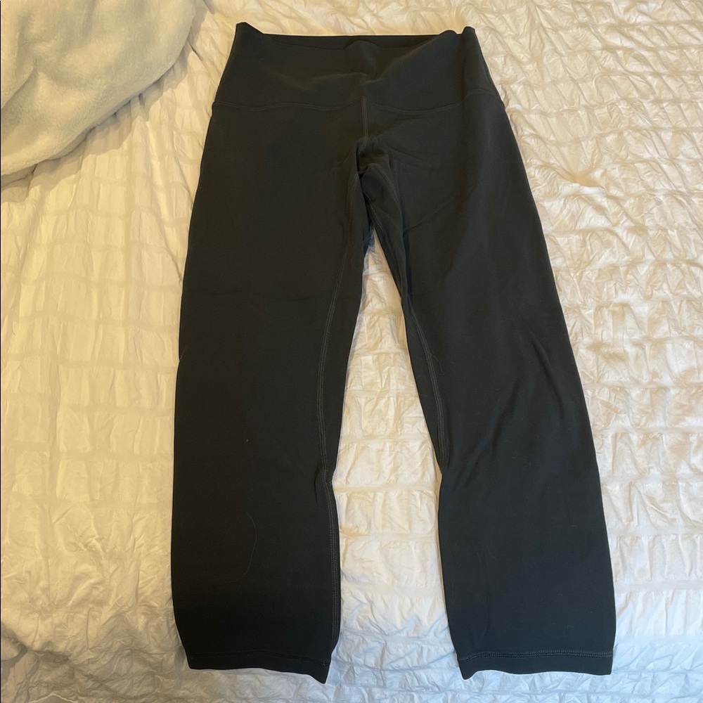Lululemon dark grey cropped leggings